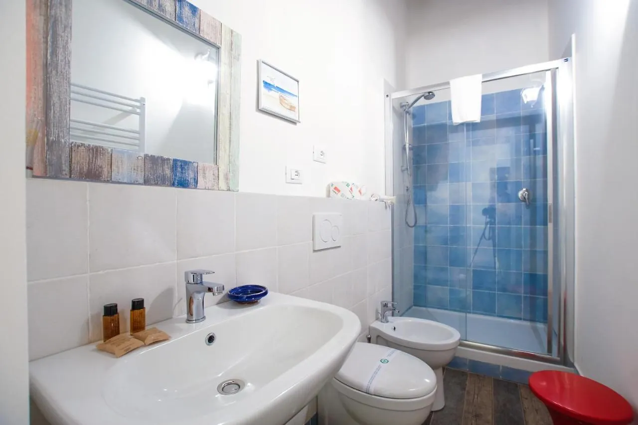 Space, Comfort And Beauty Near Ponte Vecchio Florence Italy